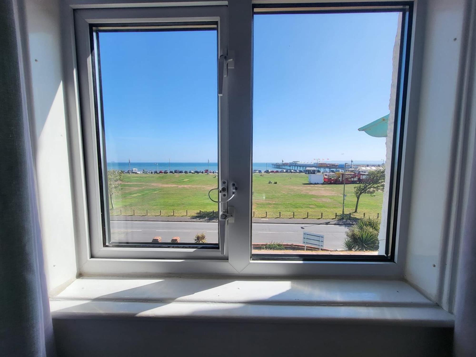 Beach Hotel Torbay B&B Paignton Extérieur photo